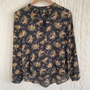 Forever 21 Long Sleeve Floral Print Blouse Size Small